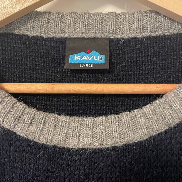 Kavu - Wool and Alpaca Sweater - Picture 2 of 2
